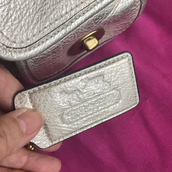 Vintage Coach Satchel - Picture 9 of 14